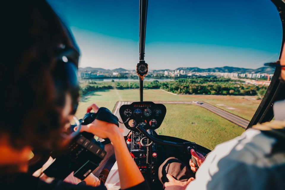 Helicopter cockpit